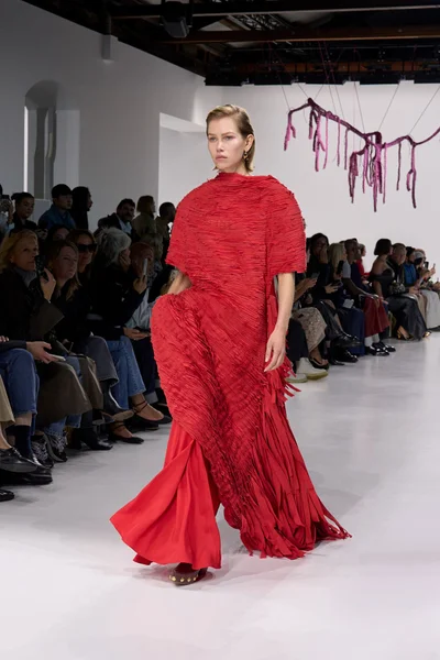 Look 76